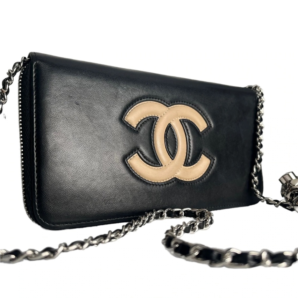 CHANEL CC Logo Zip Wallet on Adjustable Chain - Picture 5 of 11